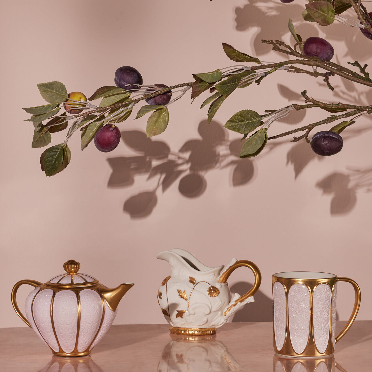 villari amour milk pitcher