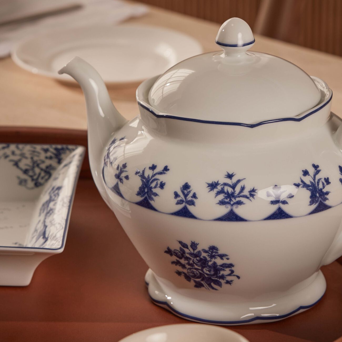Chateaubriand Couleur Tea Pot Blue bernardaud chateaubriand couleur tea pot blue
