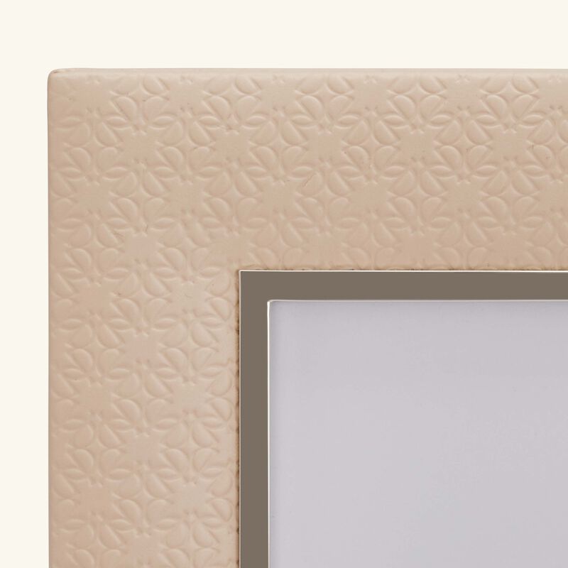 giobagnara elie saab monogram frame mouton beige 24x19cm