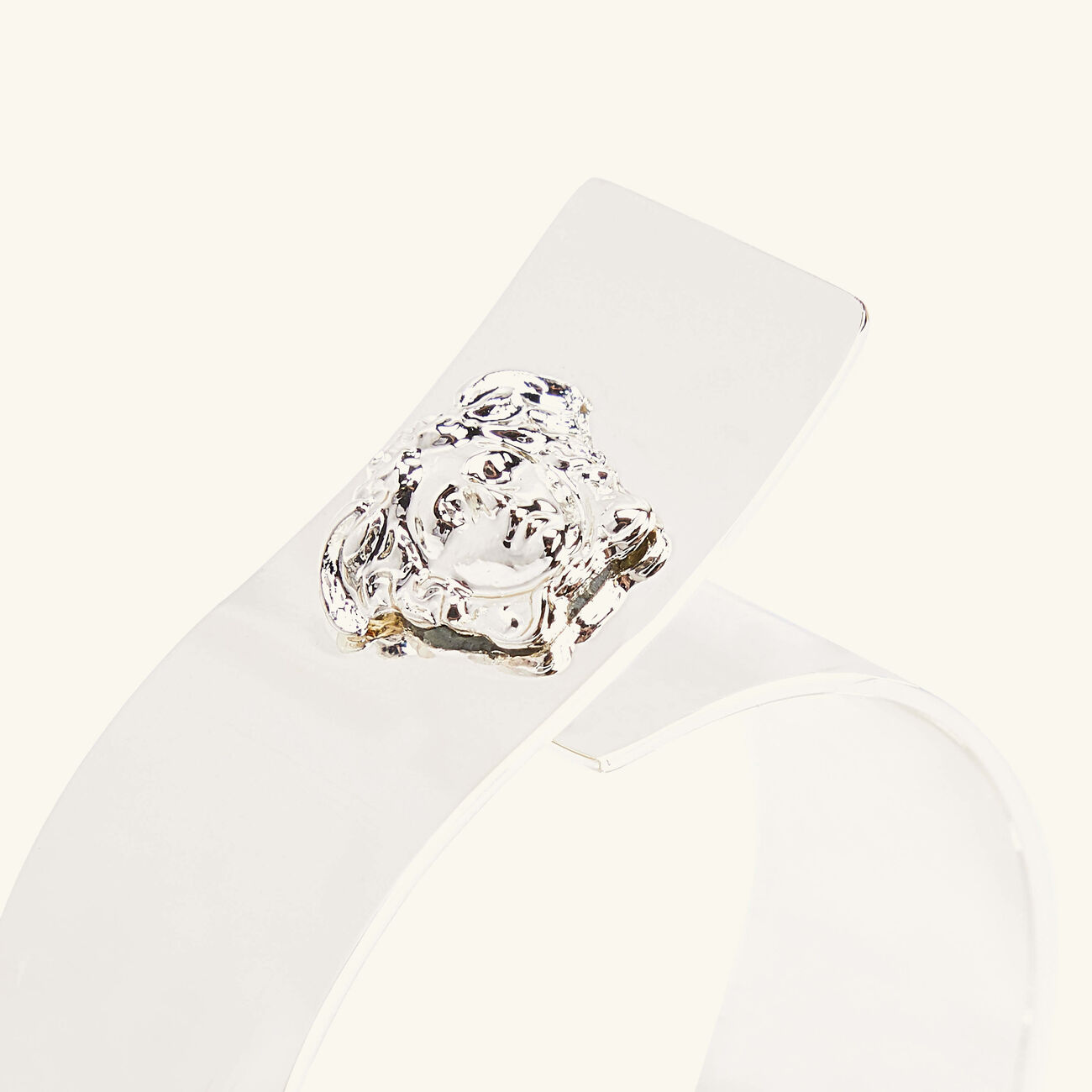 Medusa Napkin Ring Silver Plated Set Of 4 versace medusa napkin ring silver plated set of 4