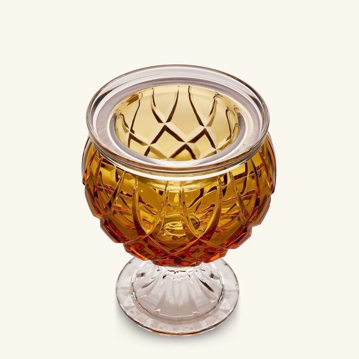 ماريو تشيوني مبخرة عنبرية اللون