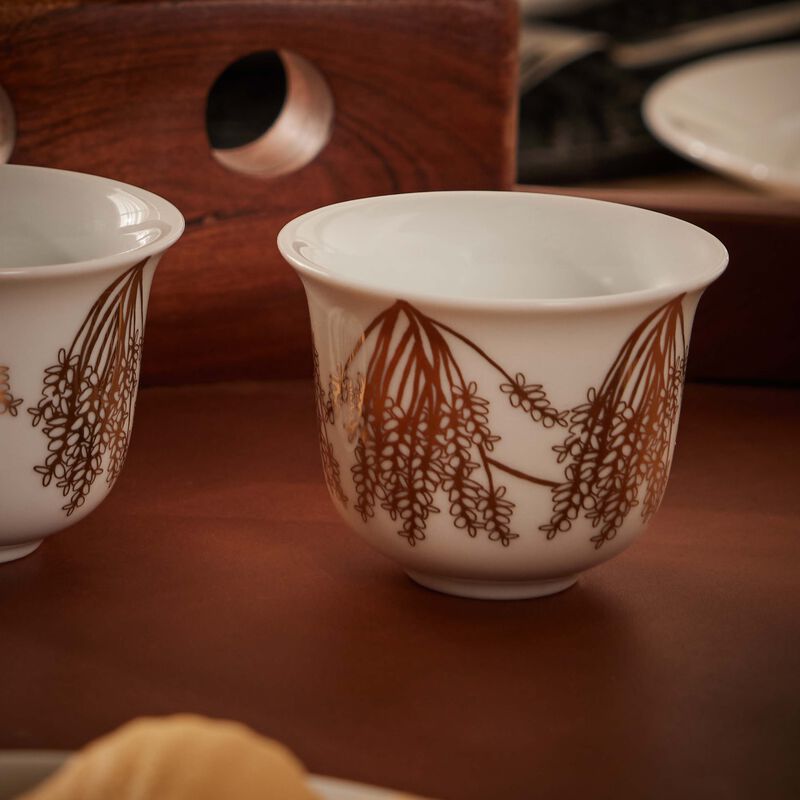 silsal tamrah by razan alazzouni coffee cup gold set of 6