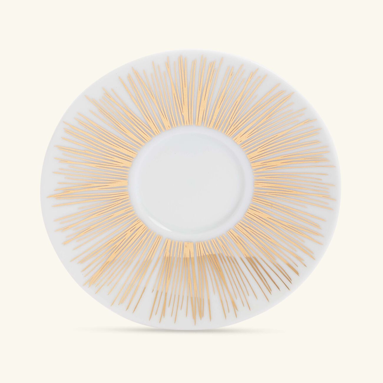 طقم تمرة بالتعاون مع رزان العزوني سترايبس توب المؤلف من فنجانين للقهوة مع صحنيهما باللون الذهبي صلصال طقم تمرة بالتعاون مع رزان العزوني سترايبس توب المؤلف من فنجانين للقهوة مع صحنيهما باللون الذهبي