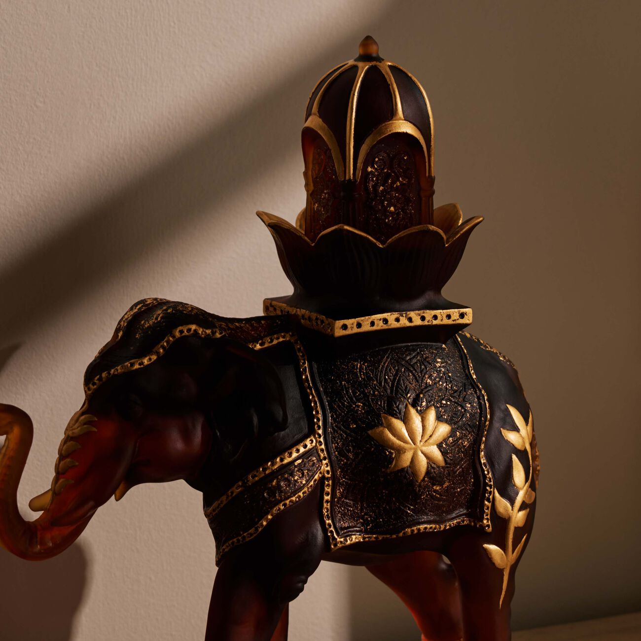 Shalmara Elephant Sculpture daum shalmara elephant sculpture