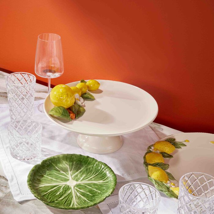 les ottomans lemon cake stand white