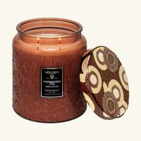 voluspa forbidden fig candle