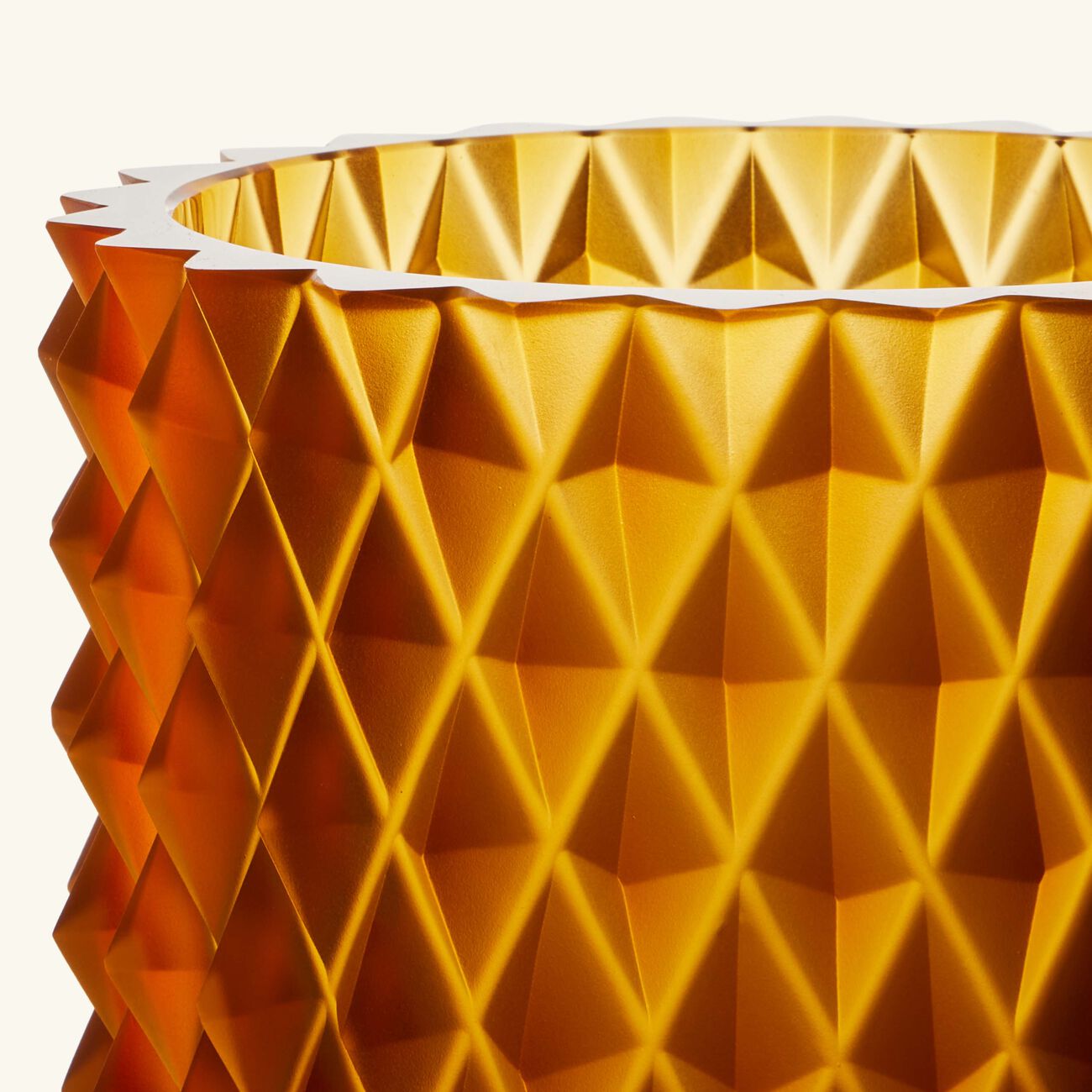 ruckl heroine coco candle holder amber