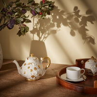 إبريق الشاي تاورمينا أبيض فيلاري إبريق الشاي تاورمينا أبيض