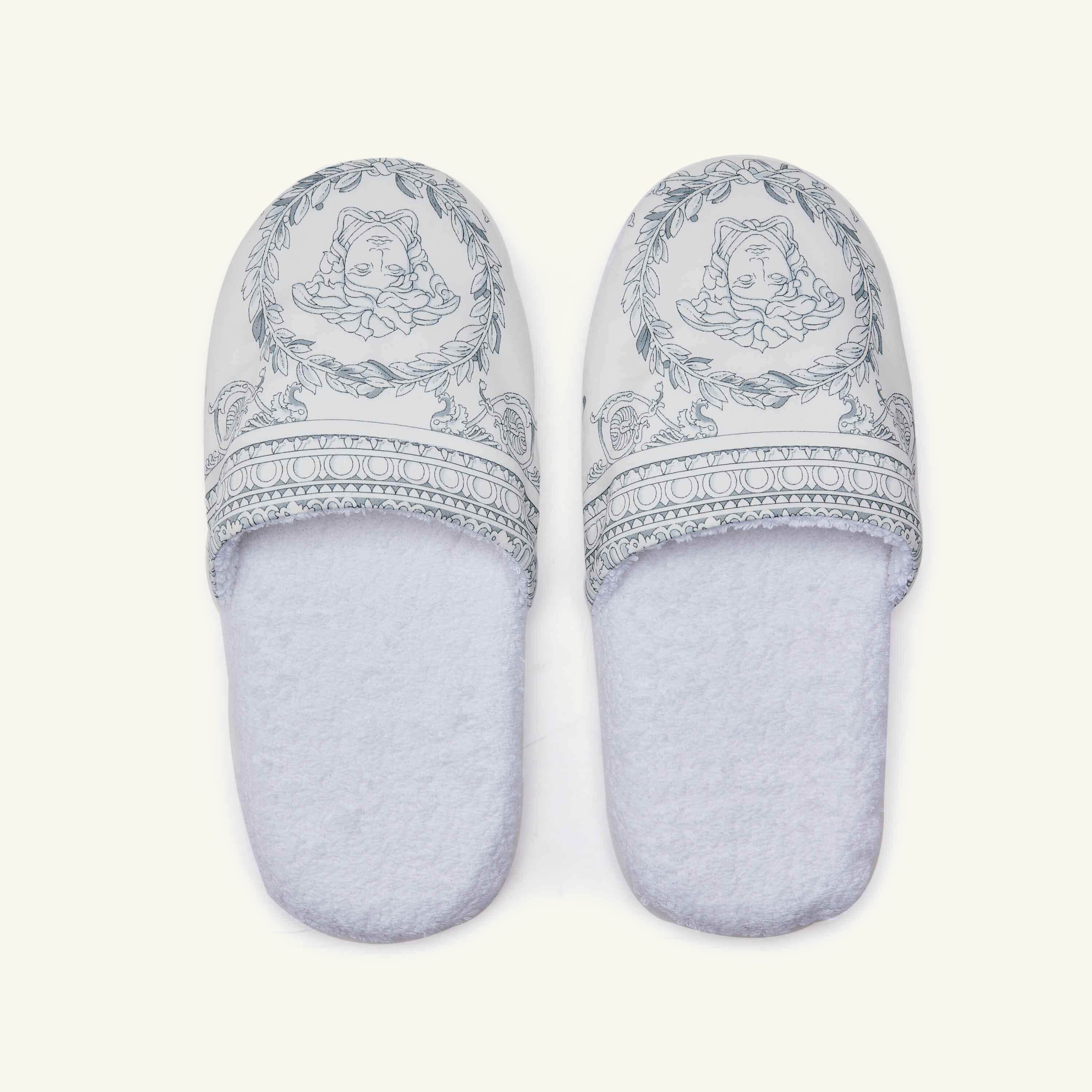 Versace baroque bath discount slippers