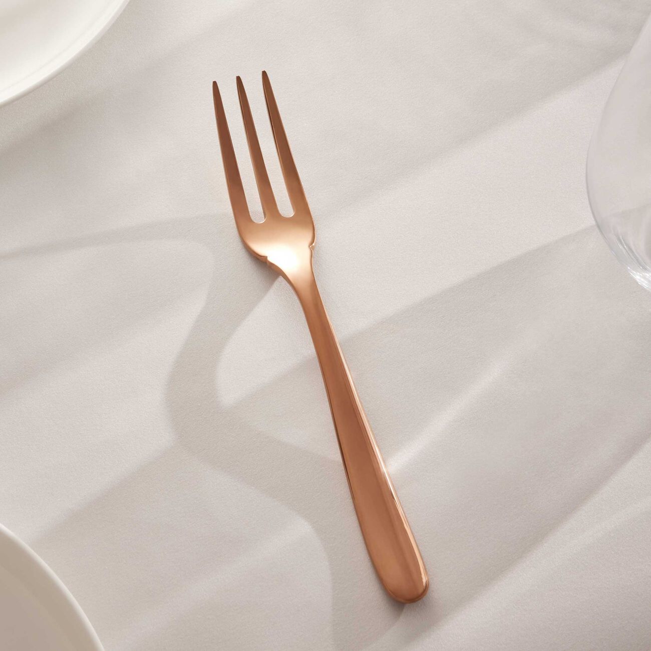christofle l ame de fish fork pink