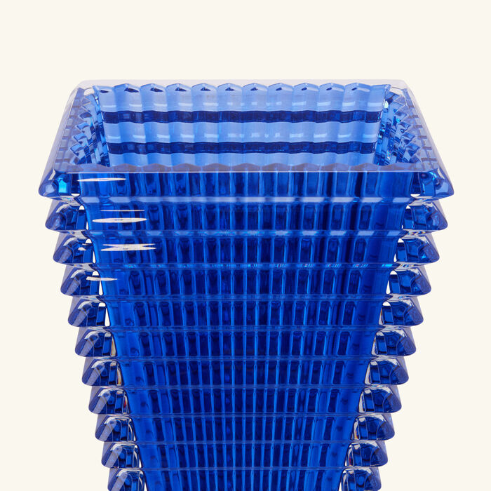 baccarat eye vase rectangular medium blue