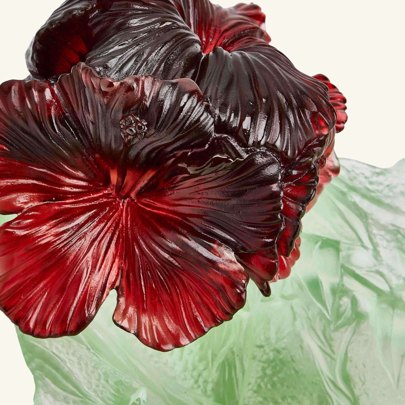 daum hibiscus centerpiece green