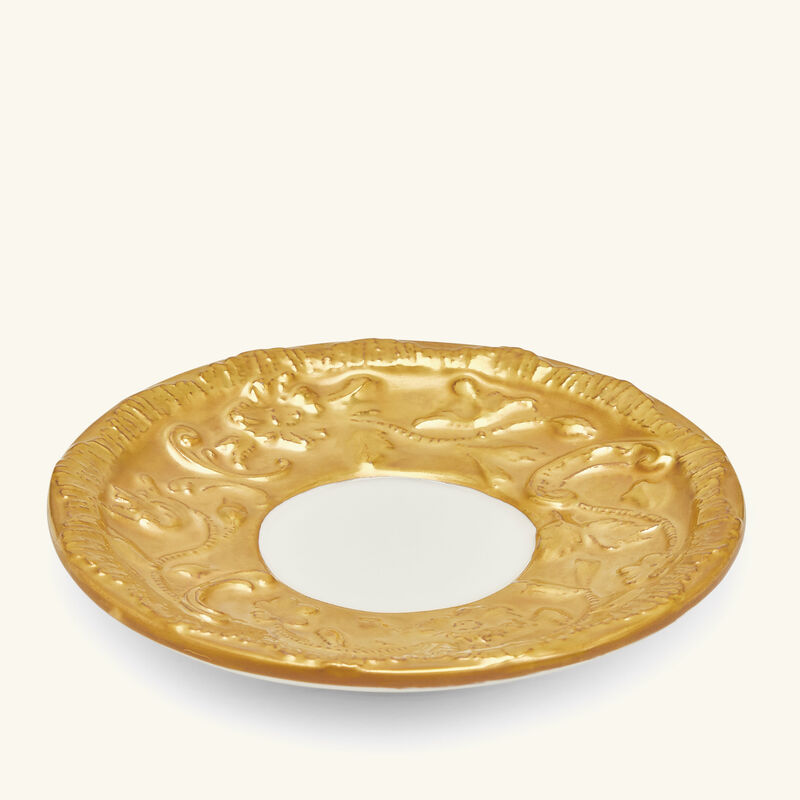 فنجان القهوة تاورمينا مع صحنه باللون الذهبي large