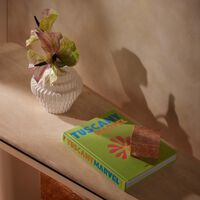 assouline tuscany marvel book 33x25cm