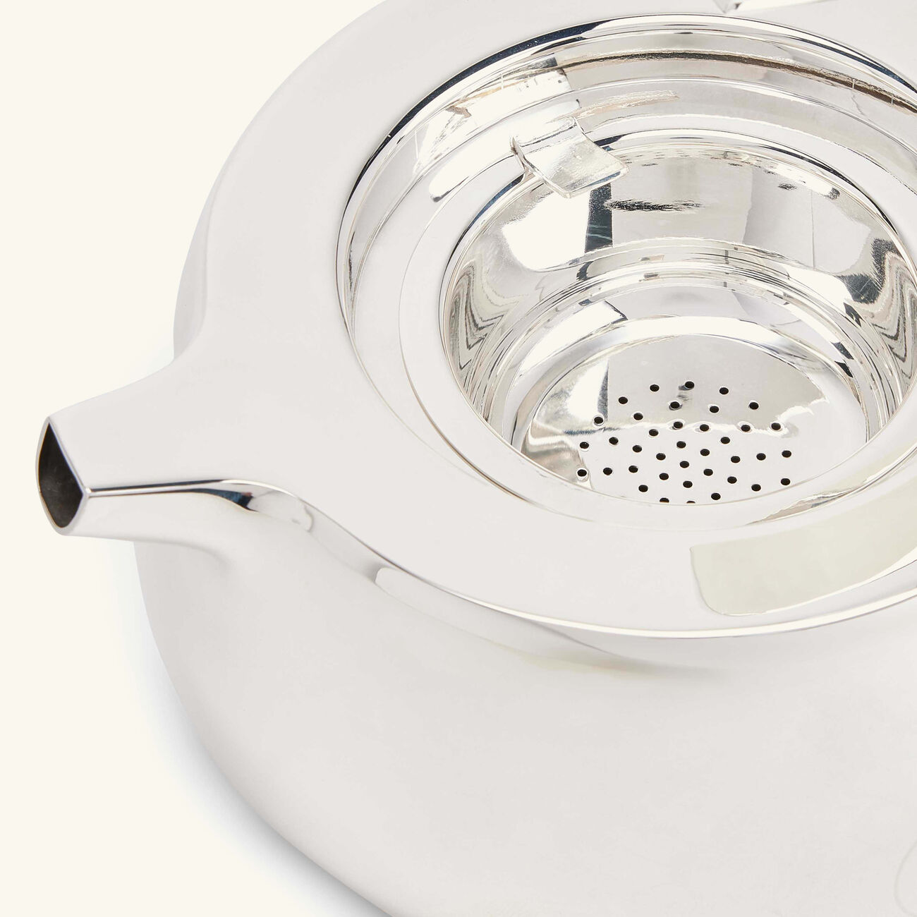 كريستوفل إبريق الشاي سيلفر تايم باللون الفضي