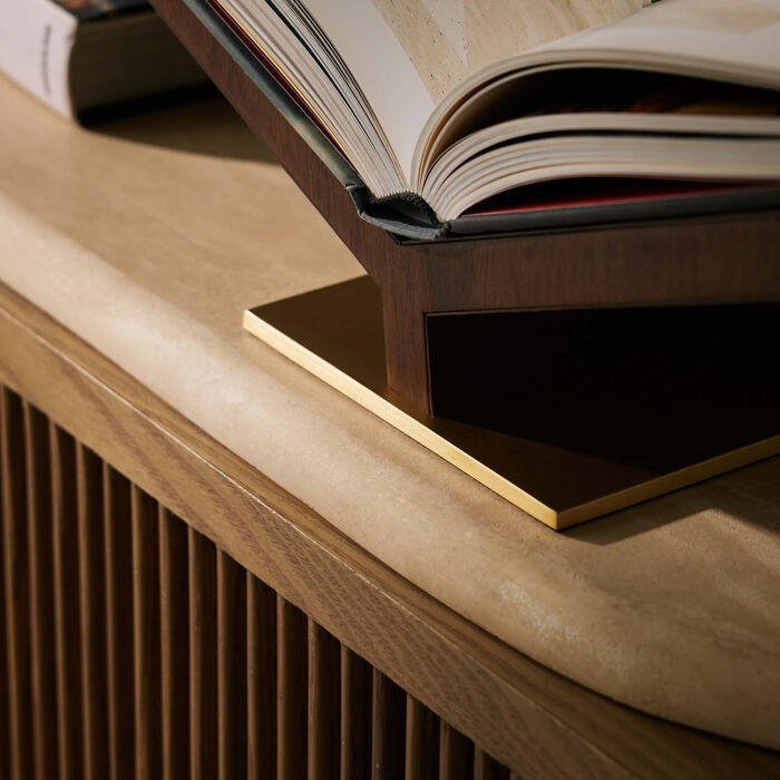 assouline collector classic bookstand brown