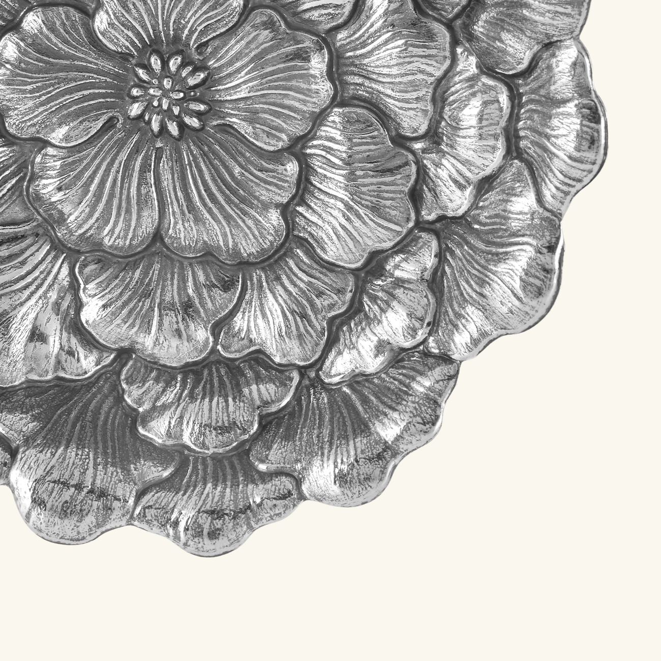 Gardenia Flower Bowl Medium Silver buccellati gardenia flower bowl medium silver