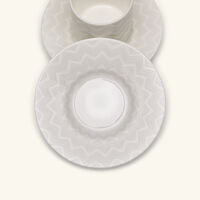 طقم فنجان قهوة مع صحنه زيج زاج أبيض من قطعتين ميسوني هوم طقم فنجان قهوة مع صحنه زيج زاج أبيض من قطعتين