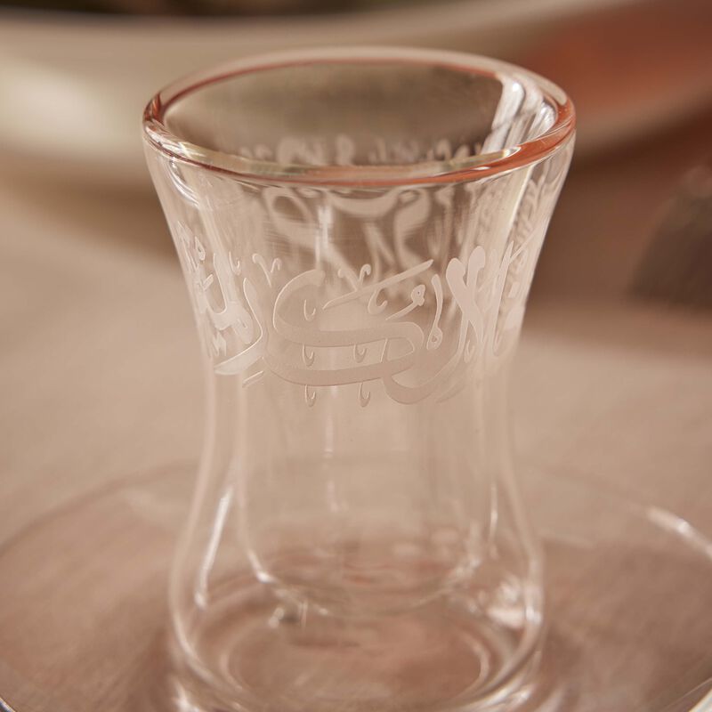 دملاج طقم  ثلث  المؤلف من 6 فناجين للشاي مع صحونها بتصميم شفاف