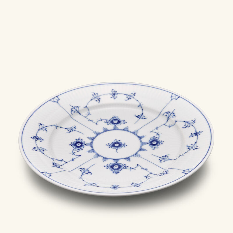 royal copenhagen blue fluted plain dessert plate round white 22cm