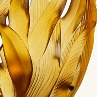 مصباح حائط فيجيتال باللون العنبري دوم مصباح حائط فيجيتال باللون العنبري