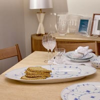 رويال كوبنهاغن طبق التقديم بلو فلوتد بلاين بيضاوي أبيض 60 سم