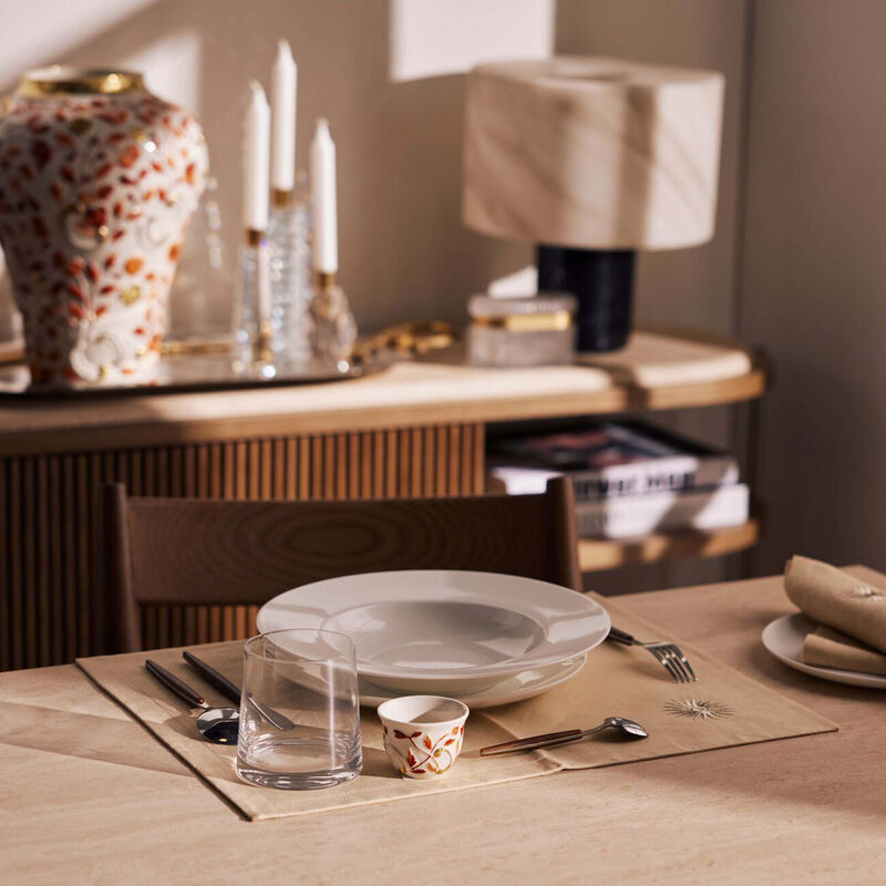 كاترين دينوال مفرش مائدة بنقشة شمس بيج