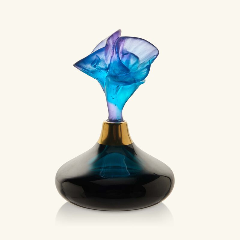 دوم زجاجة العطر آروم روز